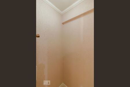 Closet de apartamento para alugar com 2 quartos, 67m² em Jardim Patente Novo, São Paulo
