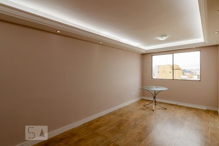 Sala de apartamento para alugar com 2 quartos, 67m² em Jardim Patente Novo, São Paulo