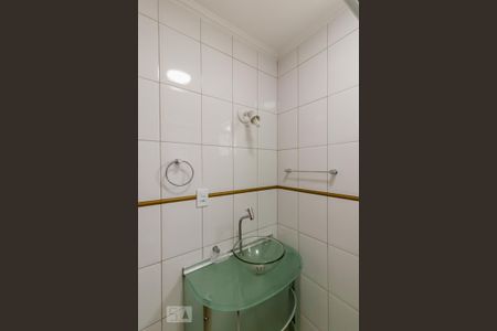 Apartamento para alugar com 67m², 2 quartos e 1 vaga Apartamento para alugar com 67m², 2 quartos e 1 vagaBanheiro
