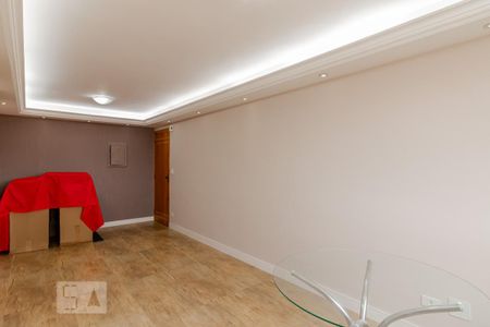 Sala de apartamento para alugar com 2 quartos, 67m² em Jardim Patente Novo, São Paulo