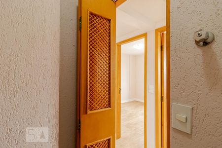 Closet de apartamento para alugar com 2 quartos, 67m² em Jardim Patente Novo, São Paulo