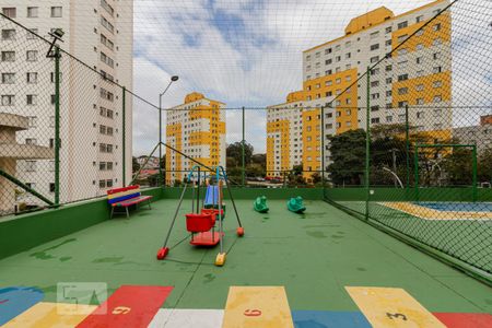 Apartamento para alugar com 67m², 2 quartos e 1 vaga Apartamento para alugar com 67m², 2 quartos e 1 vagaÁrea Comum - Playground