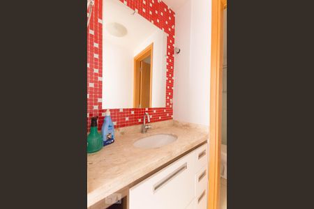 Banheiro de apartamento para alugar com 3 quartos, 65m² em Parque Amazônia, Goiânia