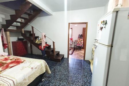 Casa à venda com 200m², 2 quartos e 2 vagas Casa à venda com 200m², 2 quartos e 2 vagasQuarto 1