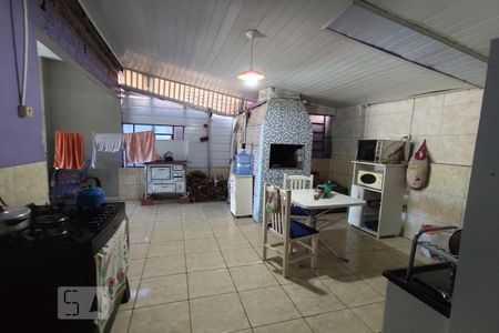 Casa à venda com 200m², 2 quartos e 2 vagas Casa à venda com 200m², 2 quartos e 2 vagasCozinha