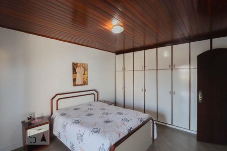 Casa para alugar com 210m², 3 quartos e 2 vagasSuíte