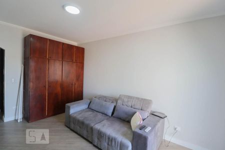 Casa para alugar com 210m², 3 quartos e 2 vagasSuíte 2
