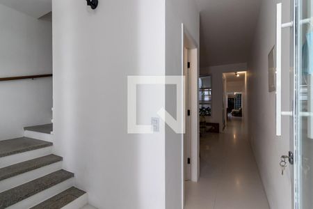 Escada de casa à venda com 3 quartos, 152m² em Vila Nova Conceição, São Paulo