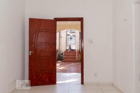 Sala de casa para alugar com 2 quartos, 55m² em São Judas, São Paulo