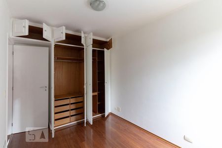 Apartamento à venda com 67m², 2 quartos e 2 vagasQuarto 2