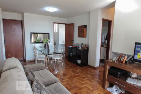 Sala de apartamento à venda com 3 quartos, 89m² em Sagrada Família, Belo Horizonte
