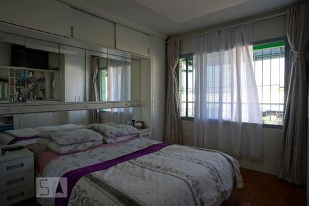 Casa à venda com 270m², 5 quartos e 2 vagasQuarto 2