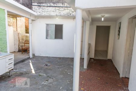 Casa à venda com 70m², 2 quartos e sem vagaQuintal