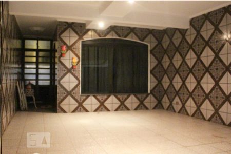 Casa à venda com 182m², 3 quartos e 2 vagasGaragem