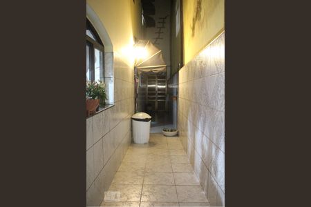 Casa à venda com 182m², 3 quartos e 2 vagasCorredor