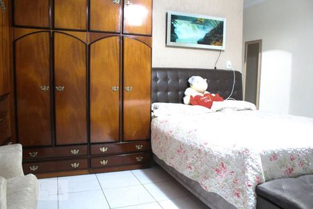 Quarto de casa à venda com 3 quartos, 182m² em Jardim Tiete, São Paulo