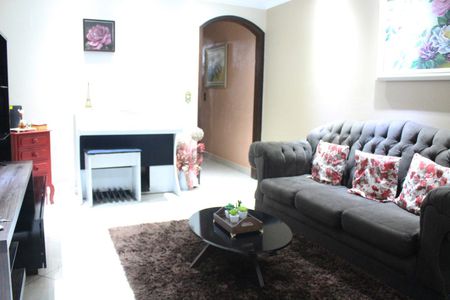 Sala de casa à venda com 3 quartos, 182m² em Jardim Tiete, São Paulo