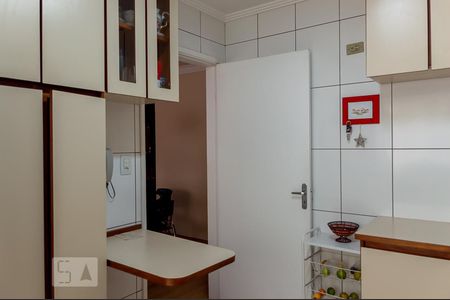 Apartamento à venda com 62m², 2 quartos e 1 vagaCozinha