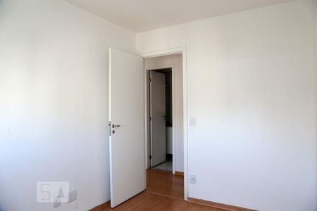 Quarto 1 de apartamento para alugar com 2 quartos, 64m² em Vila Suzana, São Paulo