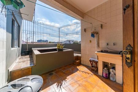 Casa para alugar com 128m², 3 quartos e sem vagaÁrea de Serviço