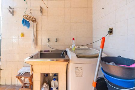 Casa para alugar com 128m², 3 quartos e sem vagaÁrea de Serviço - Tanque 