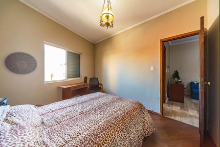 Quarto 1 de casa para alugar com 3 quartos, 128m² em Santa Terezinha, Santo André