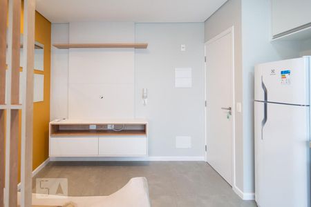 Sala/ Cozinha de kitnet/studio para alugar com 1 quarto, 29m² em Campo Belo, São Paulo