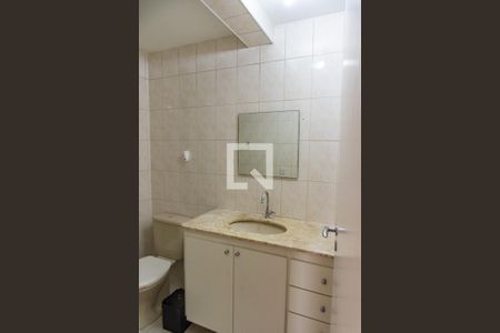 Apartamento para alugar com 51m², 2 quartos e 1 vaga Apartamento para alugar com 51m², 2 quartos e 1 vagaBanheiro da Suíte