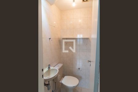 Lavabo de apartamento para alugar com 2 quartos, 51m² em Cambuci, São Paulo