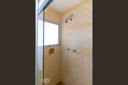 Apartamento à venda com 180m², 3 quartos e 3 vagas Apartamento à venda com 180m², 3 quartos e 3 vagasBanheiro social