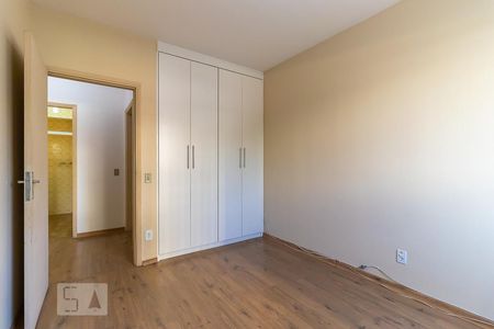 Apartamento à venda com 180m², 3 quartos e 3 vagas Apartamento à venda com 180m², 3 quartos e 3 vagasQuarto 3