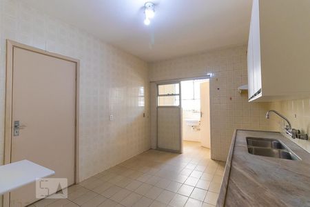 Apartamento à venda com 180m², 3 quartos e 3 vagas Apartamento à venda com 180m², 3 quartos e 3 vagasCozinha