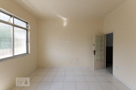Apartamento à venda com 69m², 2 quartos e sem vagaSala