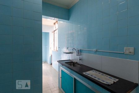 Apartamento à venda com 69m², 2 quartos e sem vagaCozinha e Área de Serviço