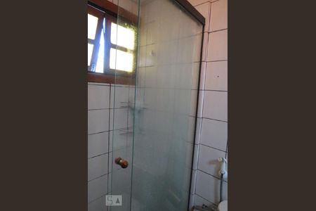 Banheiro de apartamento à venda com 1 quarto, 38m² em Centro Histórico, Porto Alegre