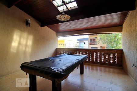 Sacada de casa à venda com 3 quartos, 275m² em Parque Novo Oratório, Santo André