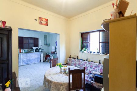 Casa à venda com 400m², 3 quartos e 2 vagasCopa