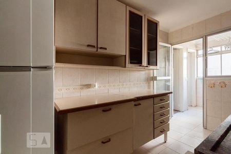 Apartamento para alugar com 75m², 2 quartos e 1 vaga Apartamento para alugar com 75m², 2 quartos e 1 vagaCozinha