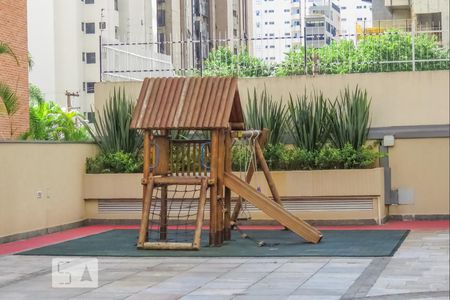 Apartamento para alugar com 75m², 2 quartos e 1 vaga Apartamento para alugar com 75m², 2 quartos e 1 vagaPlayground