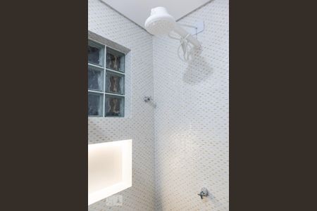 Banheiro da suíte de apartamento para alugar com 1 quarto, 30m² em Vila Medeiros, São Paulo