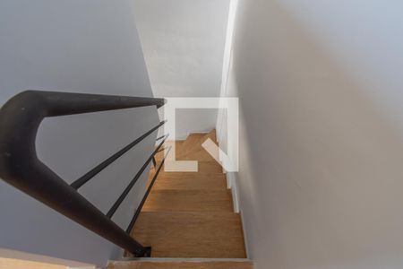 Apartamento para alugar com 130m², 3 quartos e 2 vagasEscada