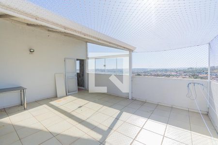 Apartamento para alugar com 130m², 3 quartos e 2 vagasQuintal