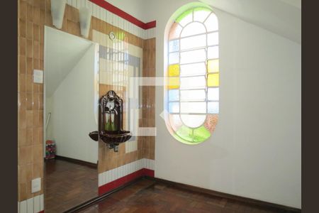 Casa à venda com 300m², 4 quartos e 3 vagas