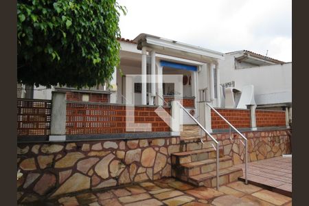 Casa à venda com 300m², 4 quartos e 3 vagas