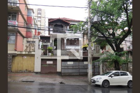 Casa à venda com 300m², 4 quartos e 3 vagas