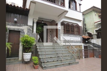 Casa à venda com 300m², 4 quartos e 3 vagas