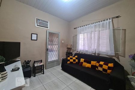 Sala de casa à venda com 2 quartos, 179m² em Pilares, Rio de Janeiro
