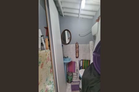 Casa à venda com 179m², 2 quartos e 1 vagaBanheiro de Serviço