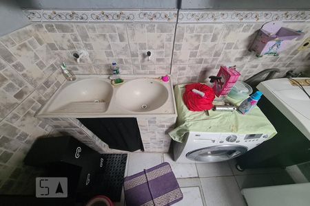 Casa à venda com 179m², 2 quartos e 1 vagaÁrea de Serviço