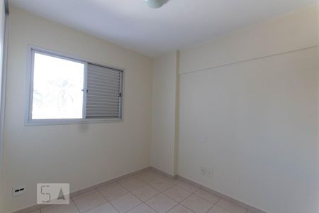 Apartamento para alugar com 114m², 4 quartos e 2 vagasQuarto 2